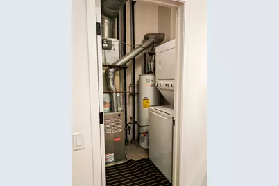 312 N May Street #4H, Chicago, IL 60607 - Photo 18