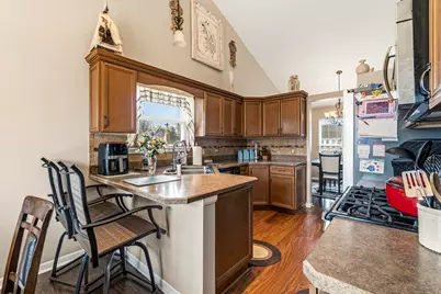 1139 Ironwood Court, Elgin, IL 60120 - Photo 10