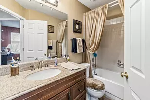 1139 Ironwood Ct, Elgin, IL 60120 - Photo 18