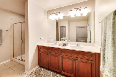 1199 E Port Clinton Road #311, Vernon Hills, IL 60061 - Photo 14