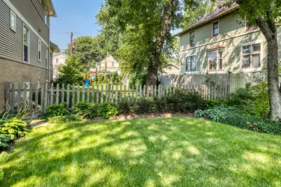 1169 S Taylor Avenue, Oak Park, IL 60304 - Photo 1
