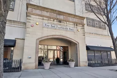 5 E 14th Place #1705, Chicago, IL 60605 - Photo 2