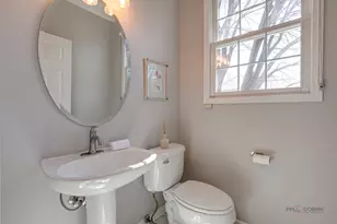 2 Groton Ct, Lincolnshire, IL 60069 - Photo 20