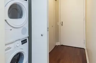 30 E Huron St, Chicago, IL 60611 - Photo 14