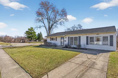 401 Concord Drive, Streamwood, IL 60107 - Photo 2