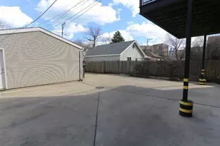 4325 N Ashland Ave, Chicago, IL 60613 - Photo 20