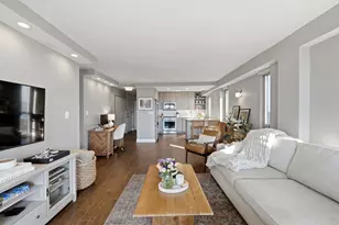 1960 N Lincoln Park W, Chicago, IL 60614 - Photo 6