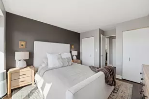 1960 N Lincoln Park W, Chicago, IL 60614 - Photo 14