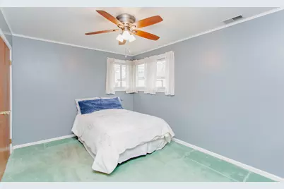 609 E Thacker Street, Des Plaines, IL 60016 - Photo 22