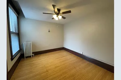 472 E Chicago Street #3, Elgin, IL 60120 - Photo 10