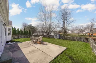 3025 Coastal Dr, Aurora, IL 60503 - Photo 24