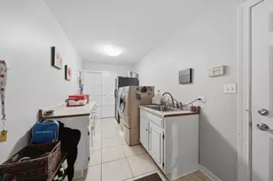23W350 Pelham Ct, Naperville, IL 60540 - Photo 40