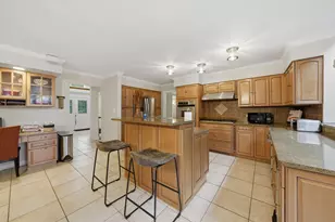 23W350 Pelham Ct, Naperville, IL 60540 - Photo 12