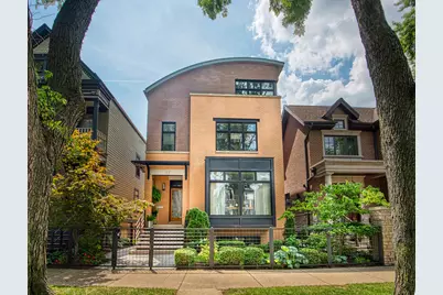 1915 W Henderson Street, Chicago, IL 60657 - Photo 1
