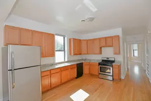 2230 W Iowa St, Chicago, IL 60622 - Photo 2