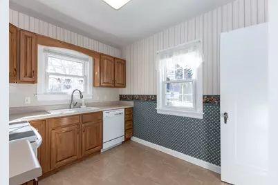 2200 10th Street, East Moline, IL 61244 - Photo 10