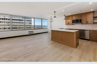 3550 N Lake Shore Drive #2403, Chicago, IL 60657 - Photo 8