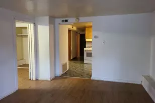 4135 N Bernard St, Chicago, IL 60618 - Photo 4