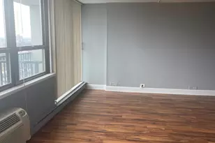 2740 N Pine Grove Ave, Chicago, IL 60614 - Photo 8