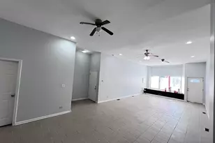 2548 W 71st St, Chicago, IL 60629 - Photo 4