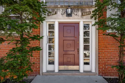 6607 N Damen Avenue #2N, Chicago, IL 60645 - Photo 2