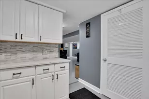 6719 S Keeler Ave, Chicago, IL 60629 - Photo 24