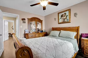 6719 S Keeler Ave, Chicago, IL 60629 - Photo 12