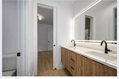 1124 W Addison Street #2, Chicago, IL 60613 - Photo 16