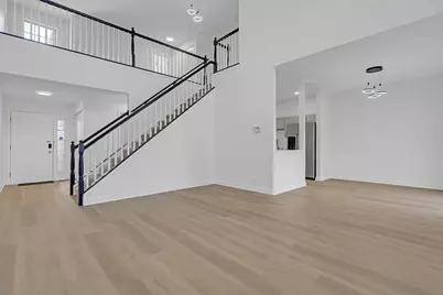 264 Blue Spruce Lane, Glendale Heights, IL 60139 - Photo 6