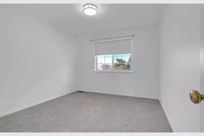 264 Blue Spruce Lane, Glendale Heights, IL 60139 - Photo 20