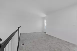 264 Blue Spruce Ln, Glendale Heights, IL 60139 - Photo 14