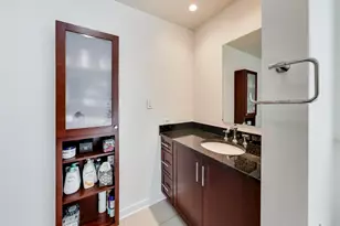 57 Chestnut Ave, Clarendon Hills, IL 60514 - Photo 16