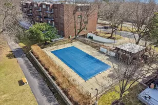 300 E Dundee Rd, Buffalo Grove, IL 60089 - Photo 26