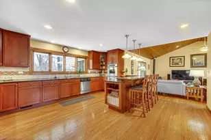 3459 W Mardan Dr, Long Grove, IL 60047 - Photo 10