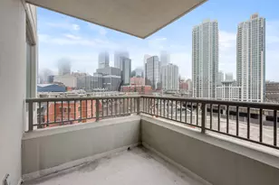 [Address not provided], Chicago, IL 60654 - Photo 18