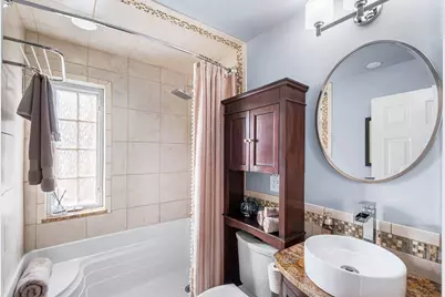 6911 W Fargo Avenue, Niles, IL 60714 - Photo 14