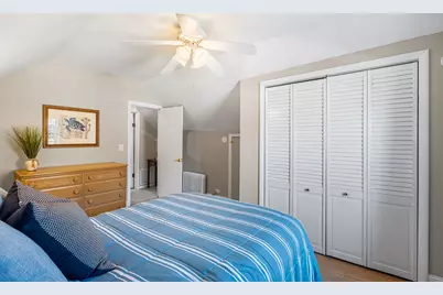 6911 W Fargo Avenue, Niles, IL 60714 - Photo 22