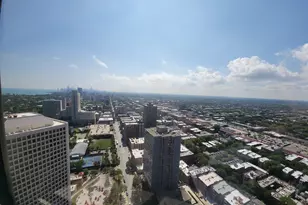 5415 N Sheridan Rd, Chicago, IL 60640 - Photo 2