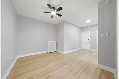 7520 N Seeley Avenue #2W, Chicago, IL 60645 - Photo 8