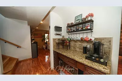 127 E Grand Avenue, Fox Lake, IL 60020 - Photo 18