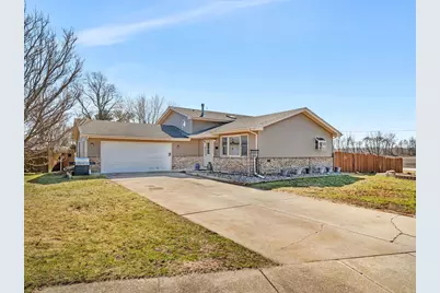 801 Phyllis Drive, Wilmington, IL 60481 - Photo 1