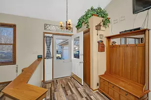 801 Phyllis Dr, Wilmington, IL 60481 - Photo 2