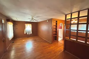 107 Dewolf St, Odin, IL 62870 - Photo 2