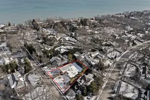 130 Rockgate Ln, Glencoe, IL 60022 - Photo 32