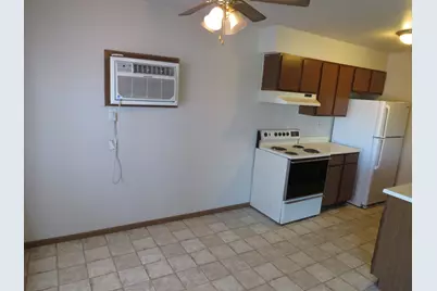 2304 Ashland #3, Morris, IL 60450 - Photo 6