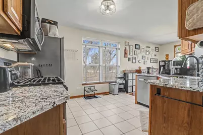 16701 S Sunset Ridge Court, Lockport, IL 60441 - Photo 6