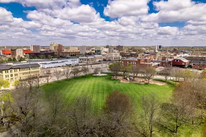 405 S 1st Street, Rockford, IL 61104 - Photo 20