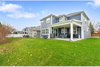 580 Francesca Lane, Roselle, IL 60172 - Photo 2