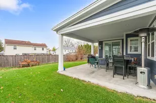 580 Francesca Ln, Roselle, IL 60172 - Photo 24