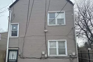 8456 S Buffalo Ave, Chicago, IL 60617 - Photo 10